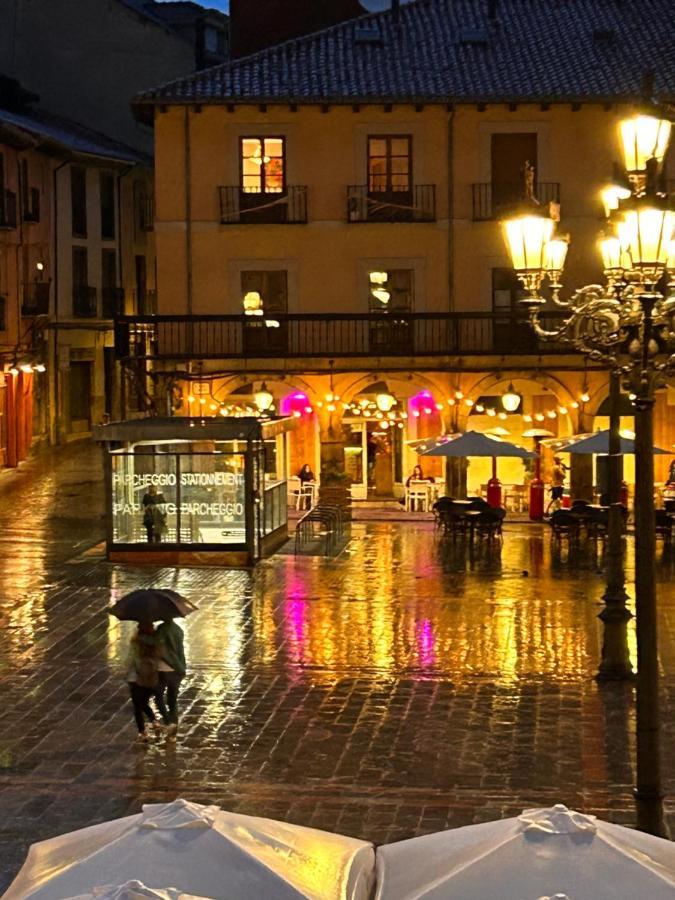 Plaza Mayor Leon - Bohemia Exterior photo