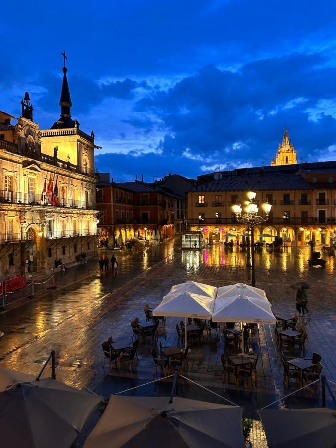Plaza Mayor Leon - Bohemia Exterior photo