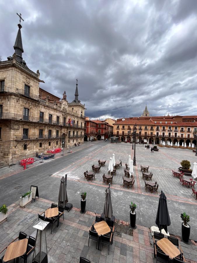 Plaza Mayor Leon - Bohemia Exterior photo